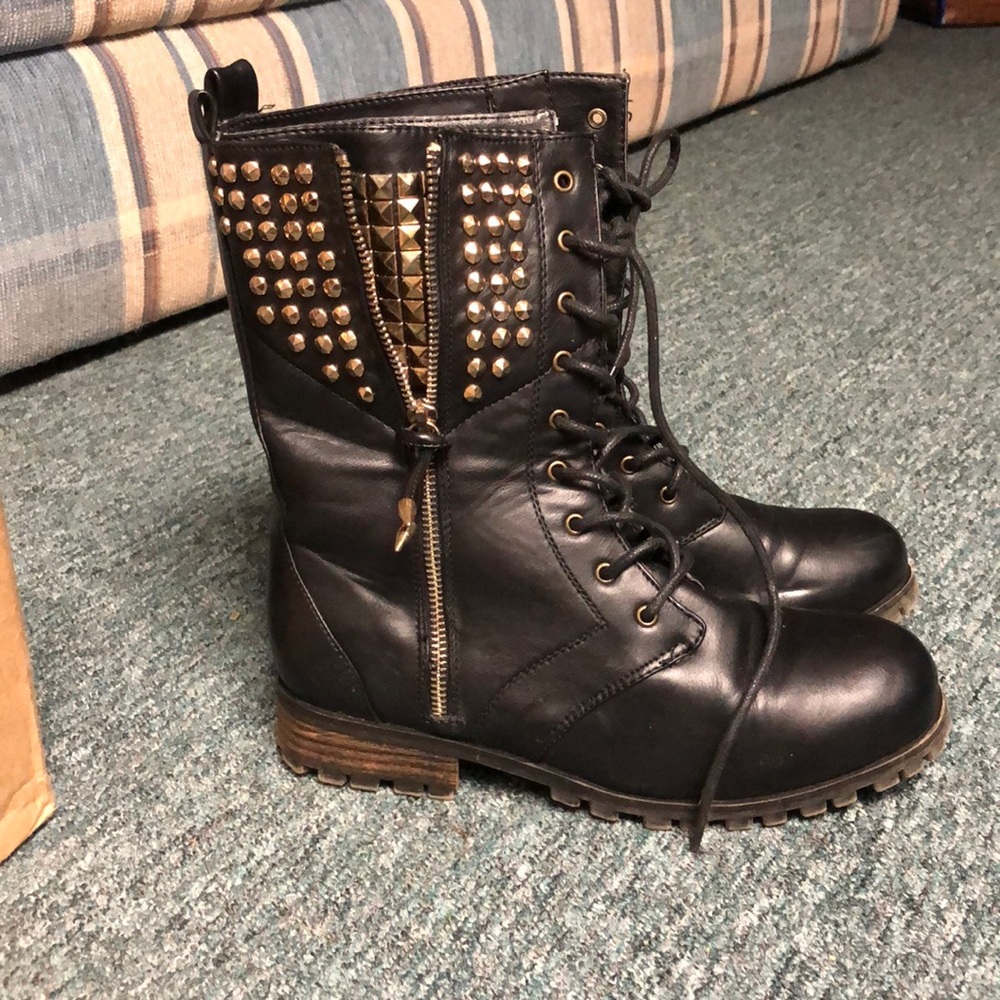 3 for $20✨ gold studded combat boots